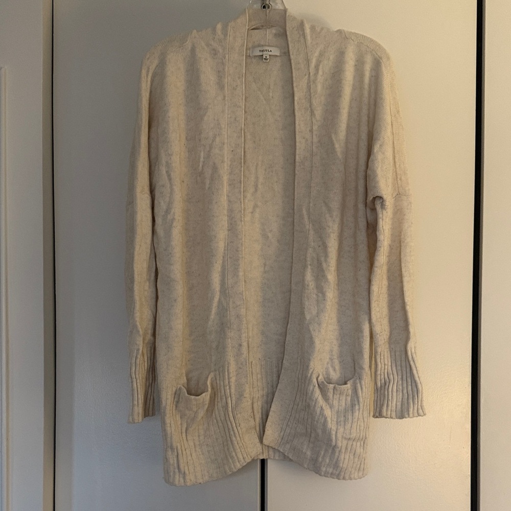 Aritzia Women's Cream Cardigan Sweater